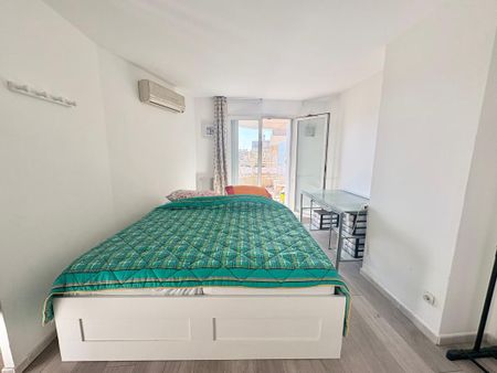 Location Appartement 2 pièces Meublé 42m² NICE 06000 - Photo 4