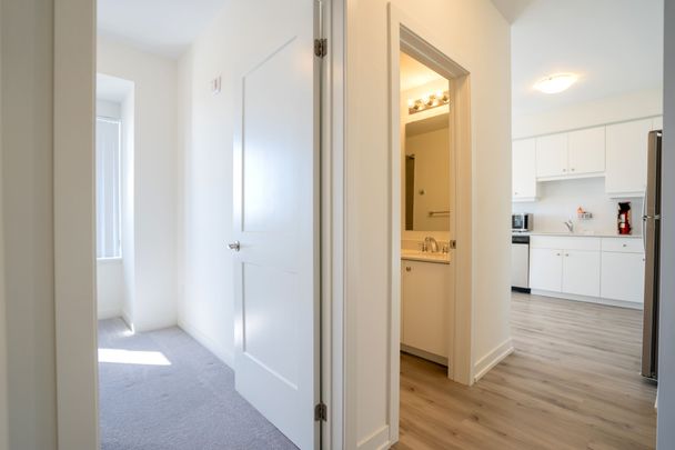 For Lease - 251 Northfield Drive Unit# 322, Waterloo, Ontario - Photo 1