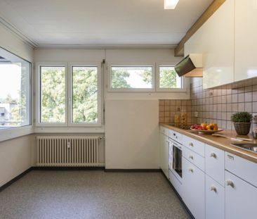 Ge­müt­li­che 4.5 Zim­mer­woh­nung mit Aus­sicht - Photo 5