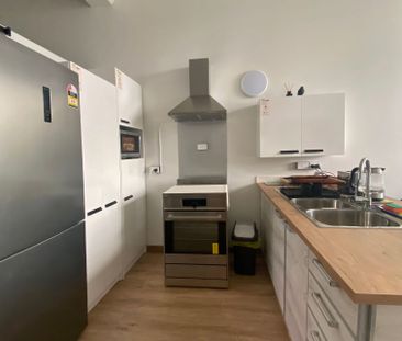 Short term tenancy available - Photo 2