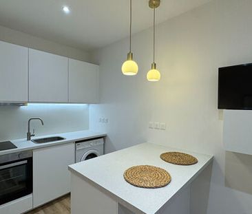 Appartement 2 pièces 25m2 REIMS 680 euros - Photo 2