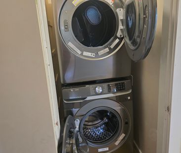 #2 11839 45 Street Northwest - Photo 4