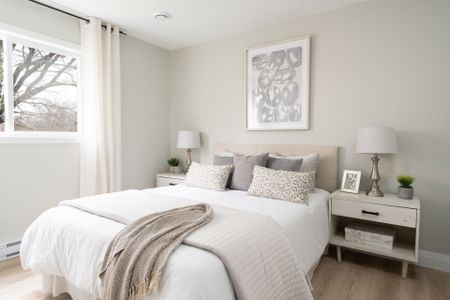 For Lease - 240 Ormond Drive Unit# B7, Oshawa, Ontario - Photo 4