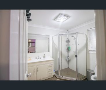 13 Runway Dr, Upper Coomera, Qld 4209 - Photo 5