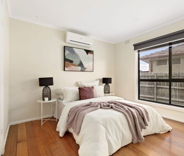 3 Bedroom Spacious Home! - Photo 3