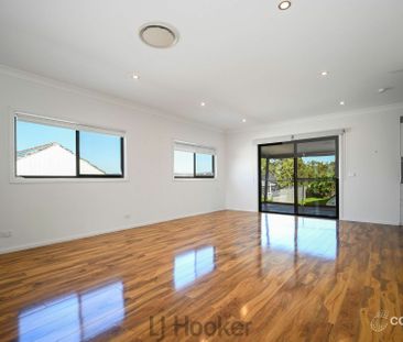 Modern Lakeside Living in the Heart of Speers Point - Photo 2