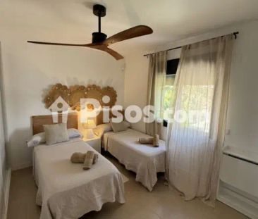 Casa adosada en alquiler en El Paraíso-Atalaya-Benamara - Photo 5