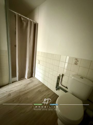 Location Appartement 2 pièces 46m² GRAY 70100 - Photo 3