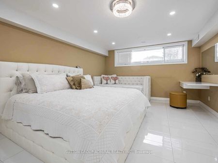 For Lease - 17 Dorchester Drive, Toronto, Ontario - Photo 5