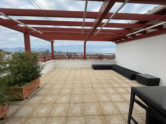 Location appartement 4 pièces, 102.34m², Saint-Jean-de-Luz - Photo 1