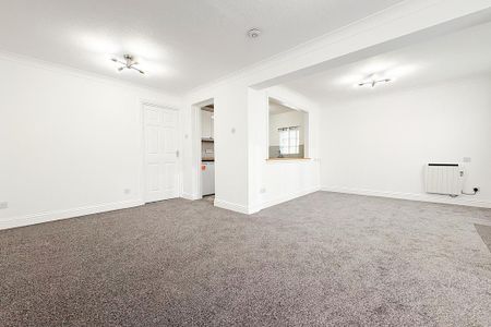 2 bedroom apartment to rent - Photo 4