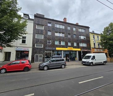 Sanierte Wohnung in Düsseldorf-Eller, direkt in der Einkaufsstraße - Foto 1