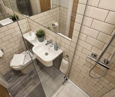 Room 2, Longroyd Terrace, Beeston, LS11 5HJ - Photo 1