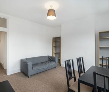 Theatre Street, London, SW11 - Photo 3