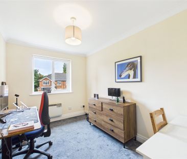 2 bedroom Maisonette in Hedingham Mews, Maidenhead - Photo 6