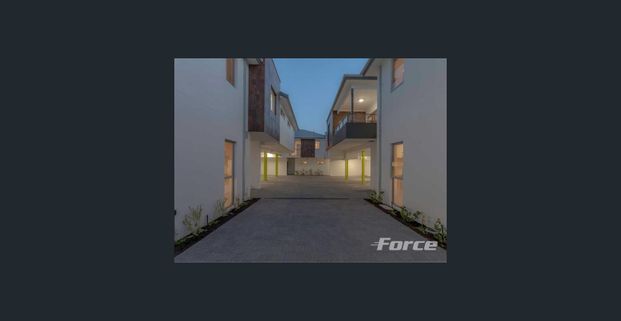 Cozy Apartment Living - Photo 1