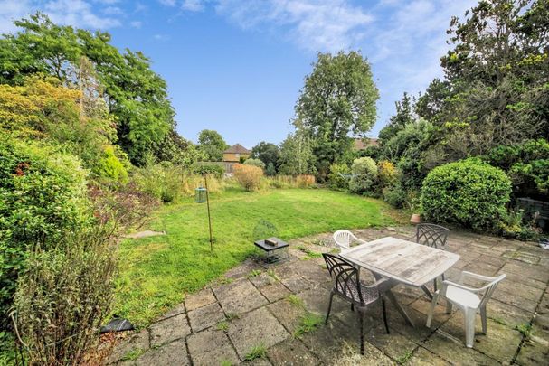 3 bedroom semi-detached house to rent - Photo 1