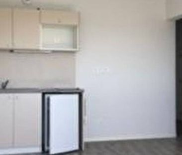 Appartement F2 avec parking et cuisine - Résidence Le Wellington - Photo 6
