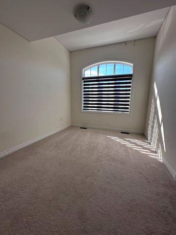 For Lease - 92 Folgate Crescent, Brampton, Ontario - Photo 5