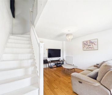2 bedroom terraced house to rent - Photo 2