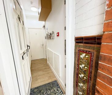 2 bedroom flat to rent - Photo 6