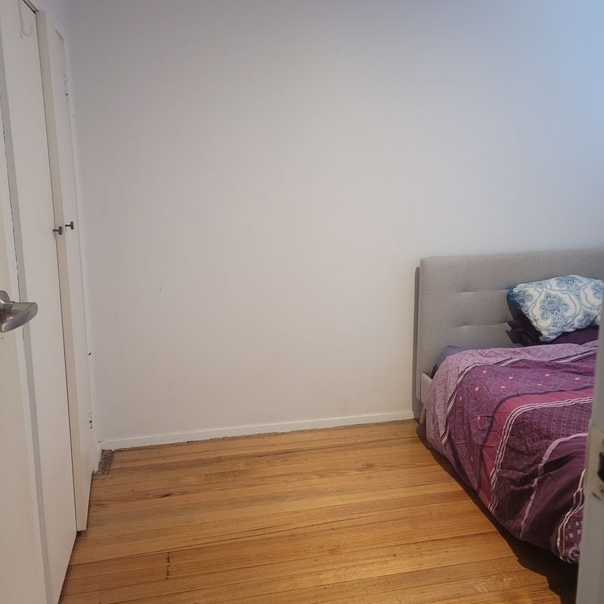 Noble Park - Photo 1