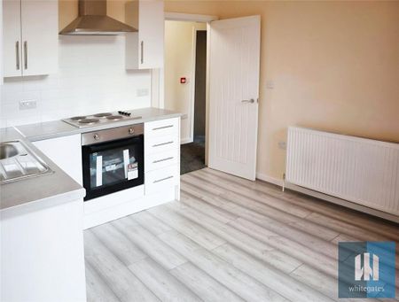 3 bedroom apartment to rent - Photo 5