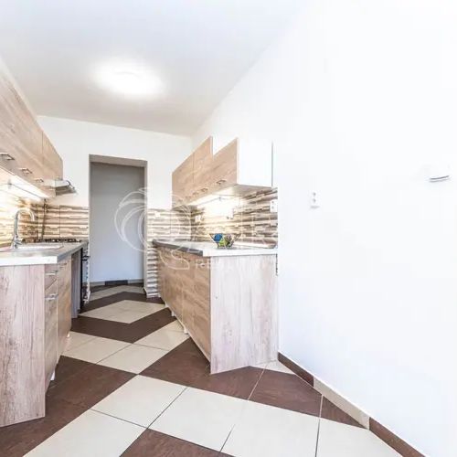 3+1 s balkonem a sklepem - Fotografie 1