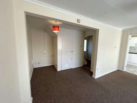 Pendleton, Peterborough, Cambs, PE3 - Photo 2