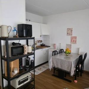 Appartement de 1 pièce au rez-de-chaussée à Renens - Photo 2