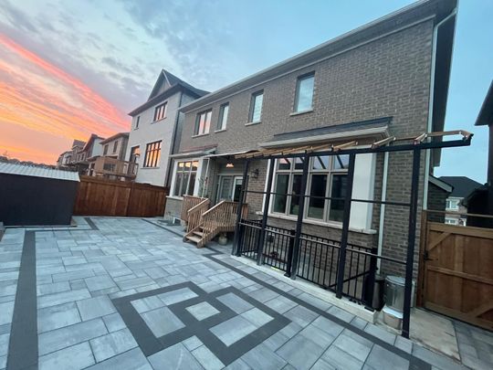 For Lease - 1328 Aymond Crescent Unit# bsmt, Oakville, Ontario - Photo 1