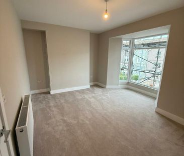 King Edwards Road, Brynmill, Swansea - Photo 6