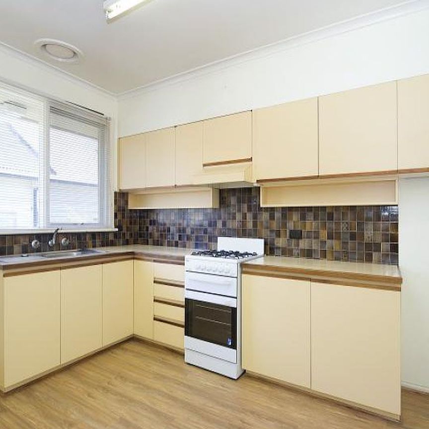 Unit 2/18 Blackburn Street, Surrey Hills. - Photo 1