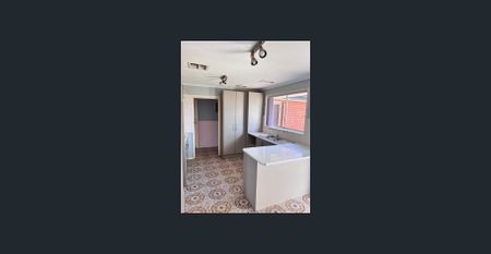 Comfort and Convenience in the Heart of Clayton - Photo 5