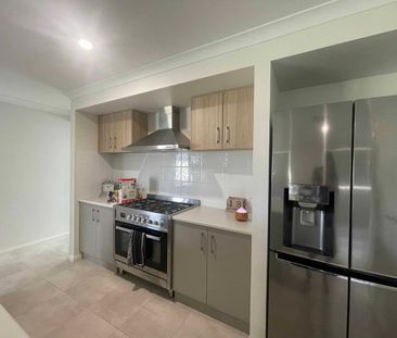 4 Mozart Court, Springdale Heights, NSW 2641 - Photo 4