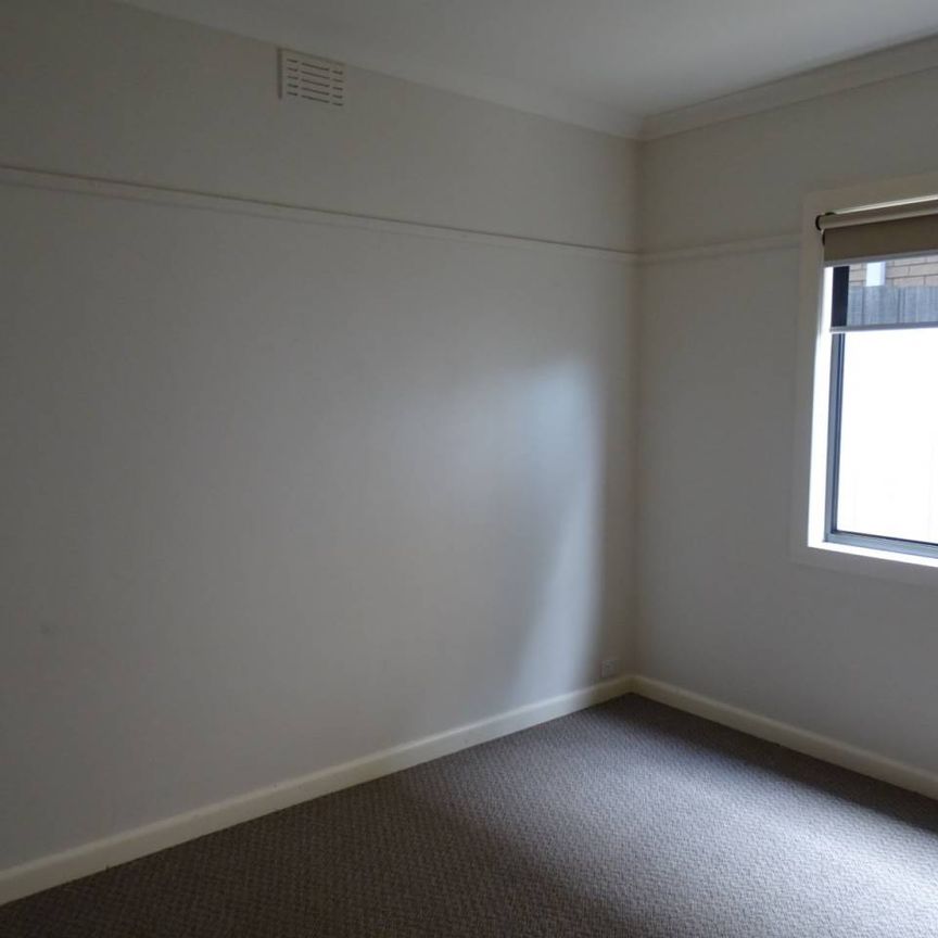 Close to town - Photo 1