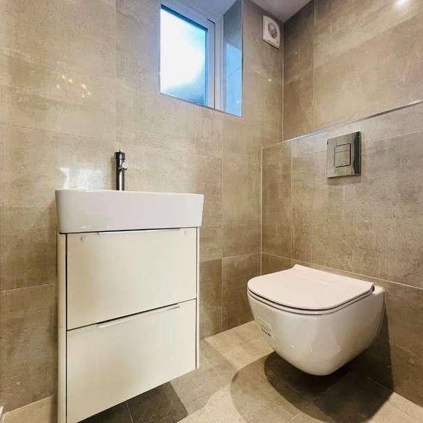 Carlton Road South, Weymouth, DT4 - Photo 1