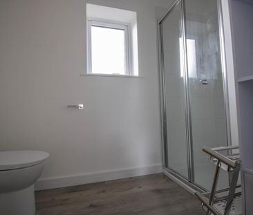 2 bedroom detached house to rent - Photo 6