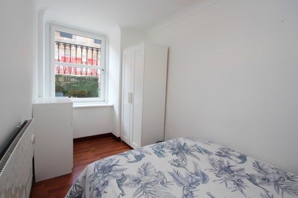 Holland Street, Glasgow, G2 - Photo 1