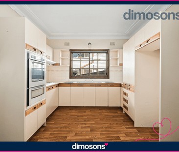 4 Canberra Road - Photo 2