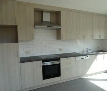 Instapklare woning met alle comfort en bijgebouw - Photo 4