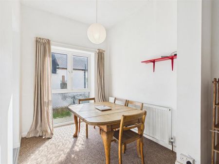 4 bedroom house to rent - Photo 3