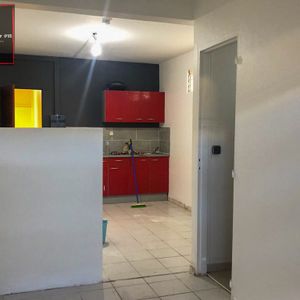 Location Appartement 2 pièces 24m² RIVIERE SALEE 97215 - Photo 2