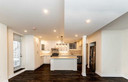 For Lease - 3175 Buttonbush Trail, Oakville, Ontario - Photo 5