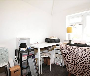 Aldershot Road, Guildford, GU2 8AJ - Photo 5