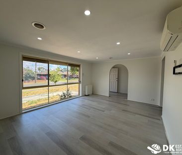 Spacious Family Home in Melton - Photo 2