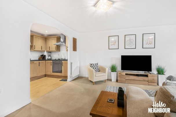 Greenford Road - Photo 1