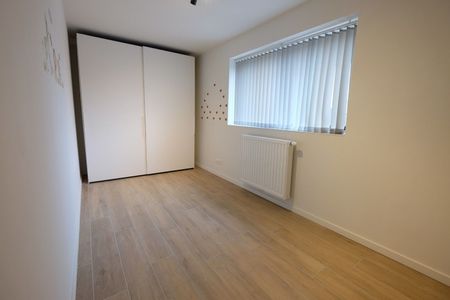 Te Huur: Prachtig Gerenoveerd Appartement - Photo 3