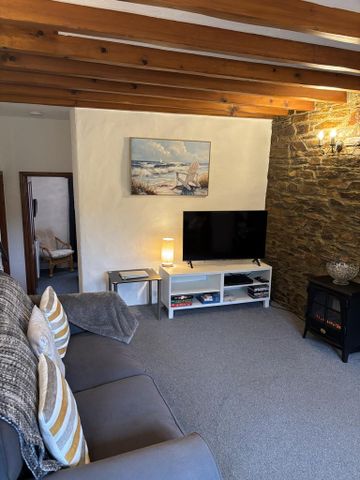 2 bedroom cottage to rent - Photo 3