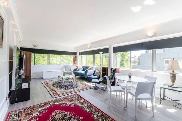 2 bedroom flat to rent - Photo 1